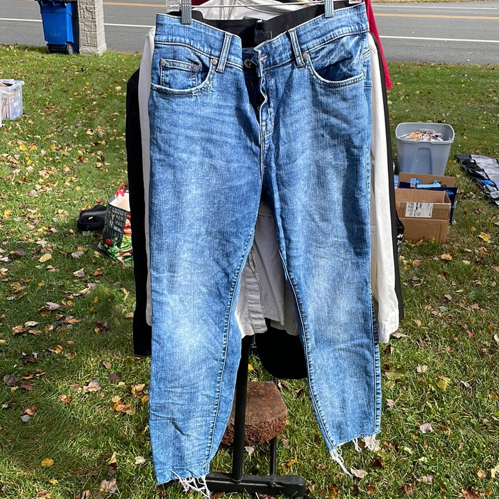 Hardly worn light wash Torrid premium jeans